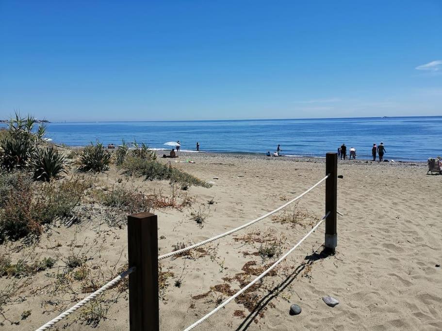 Piso Con Piscina A 1 Min Playa Estepona