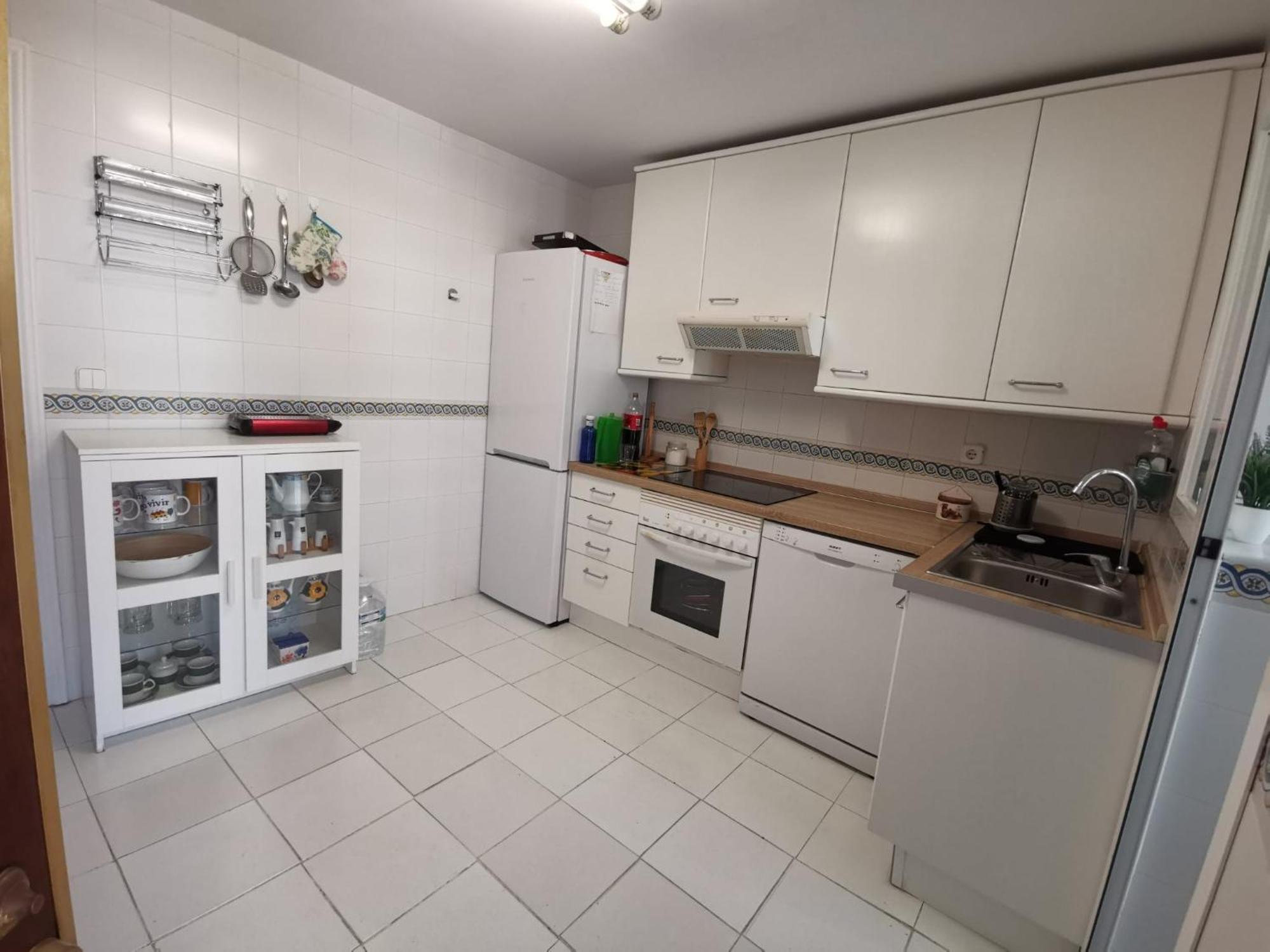 Piso Con Piscina A 1 Min Playa Apartment *