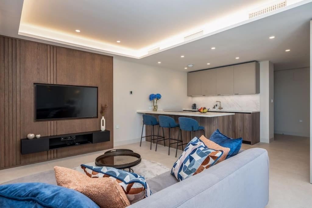 Ultimate Luxury Sea Views At Velaya Rdr408 Estepona