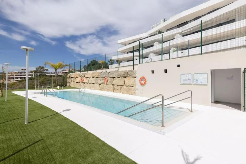 The Cozy At One80 Suites, Apartment Estepona