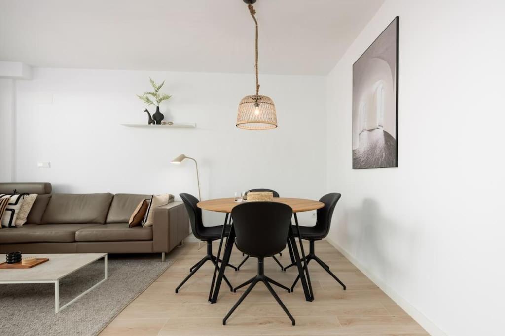The Cozy At One80 Suites, Estepona