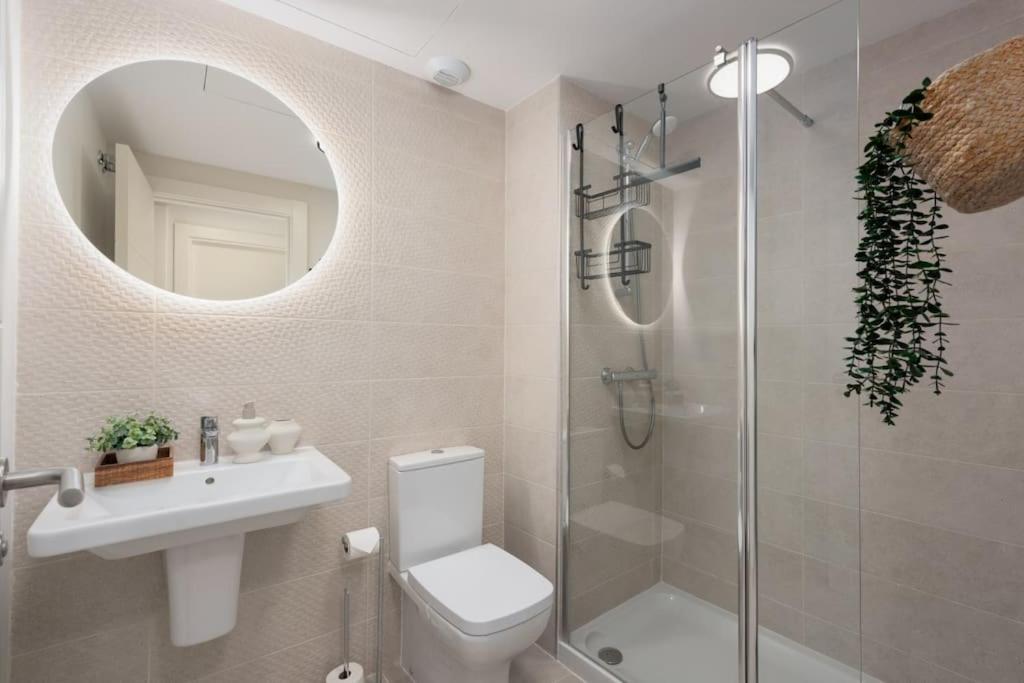 The Cozy At One80 Suites,