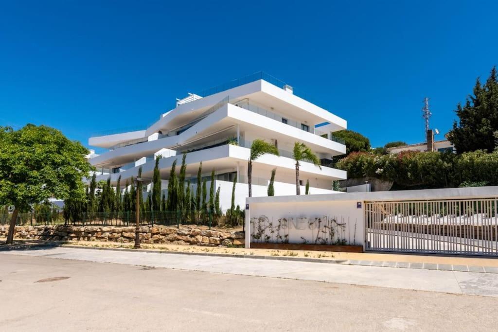 The Cozy At One80 Suites, Estepona