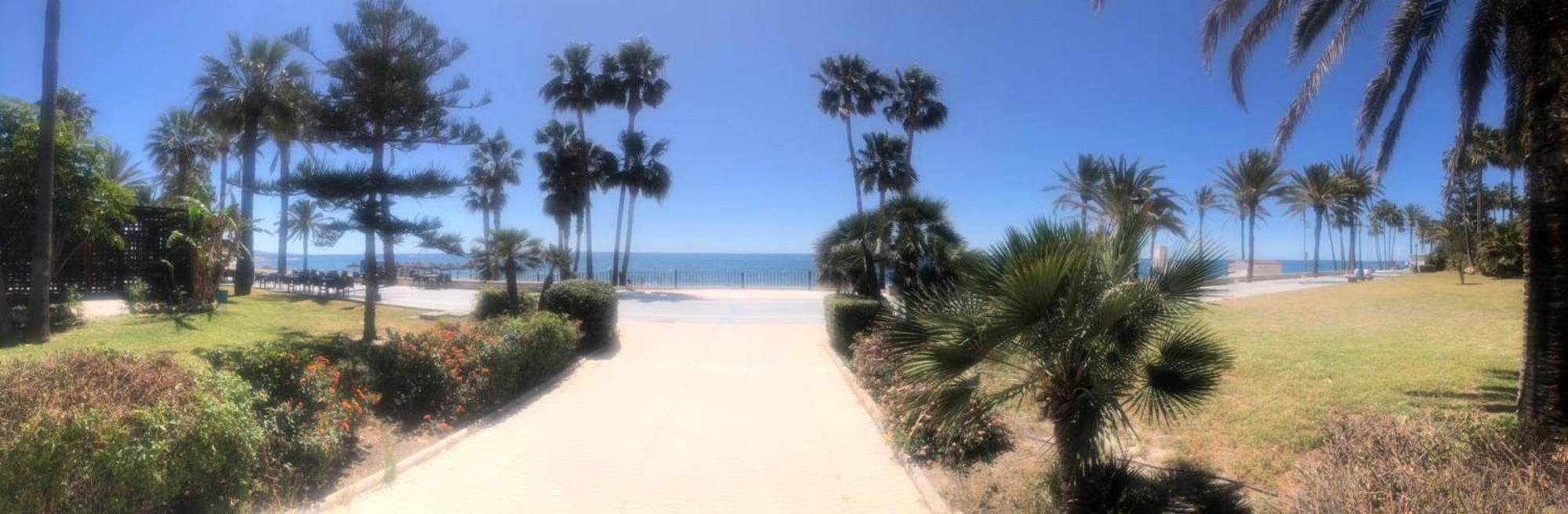 Сasa de vacaciones Garden Townhouse *