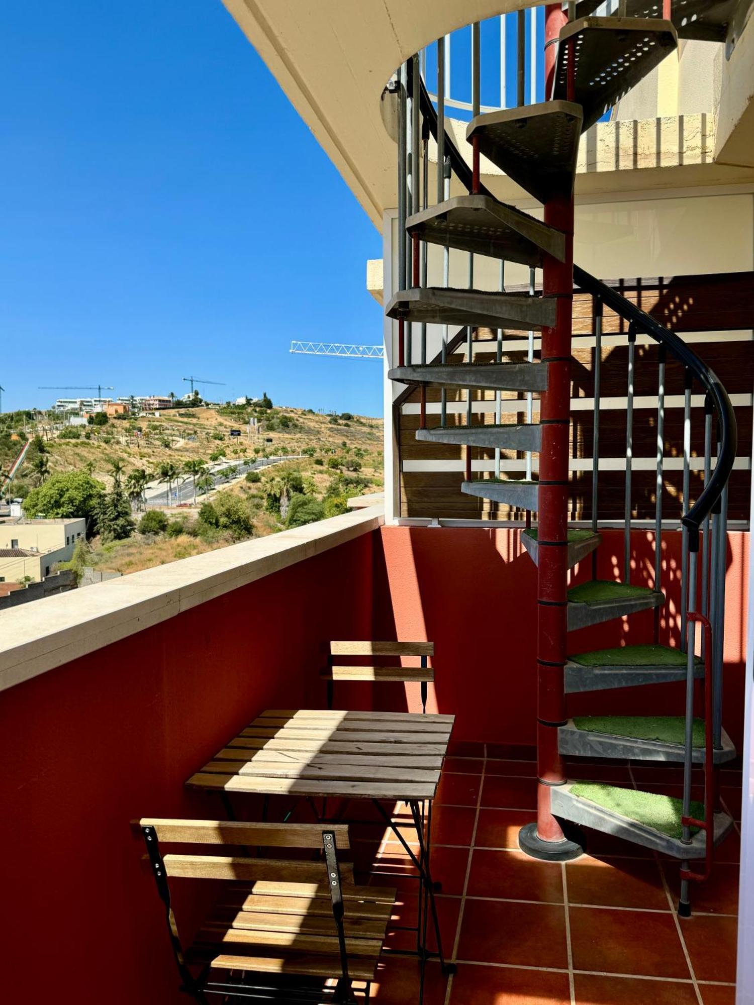 Cityline Penthouse *