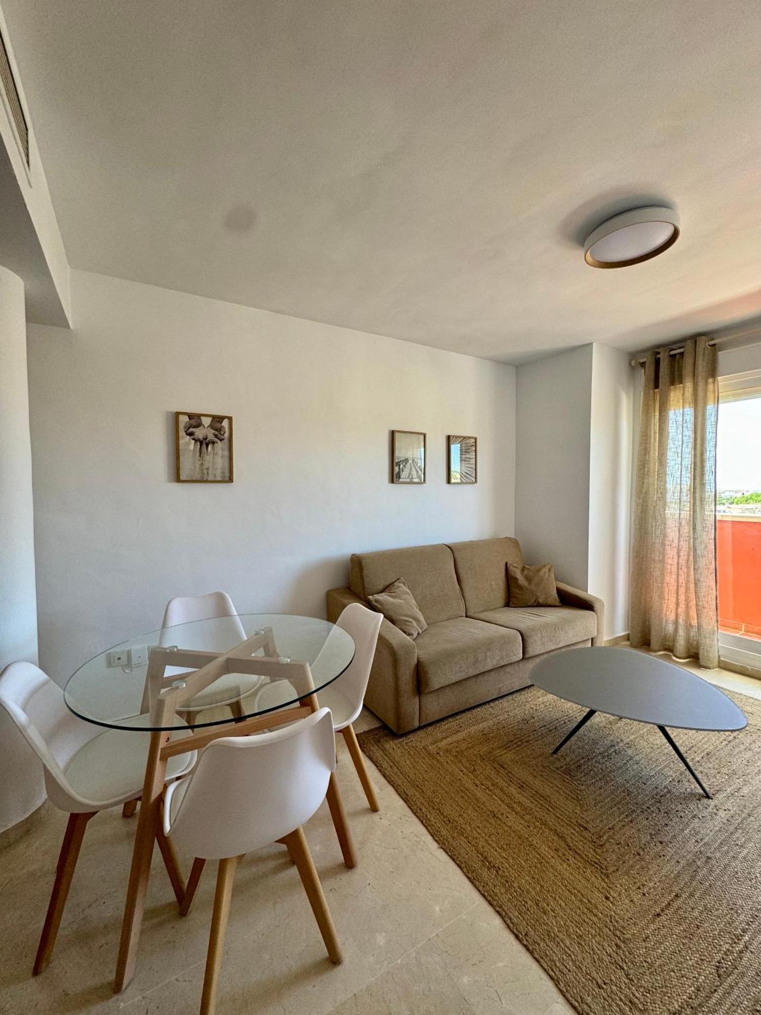 Cityline Penthouse *