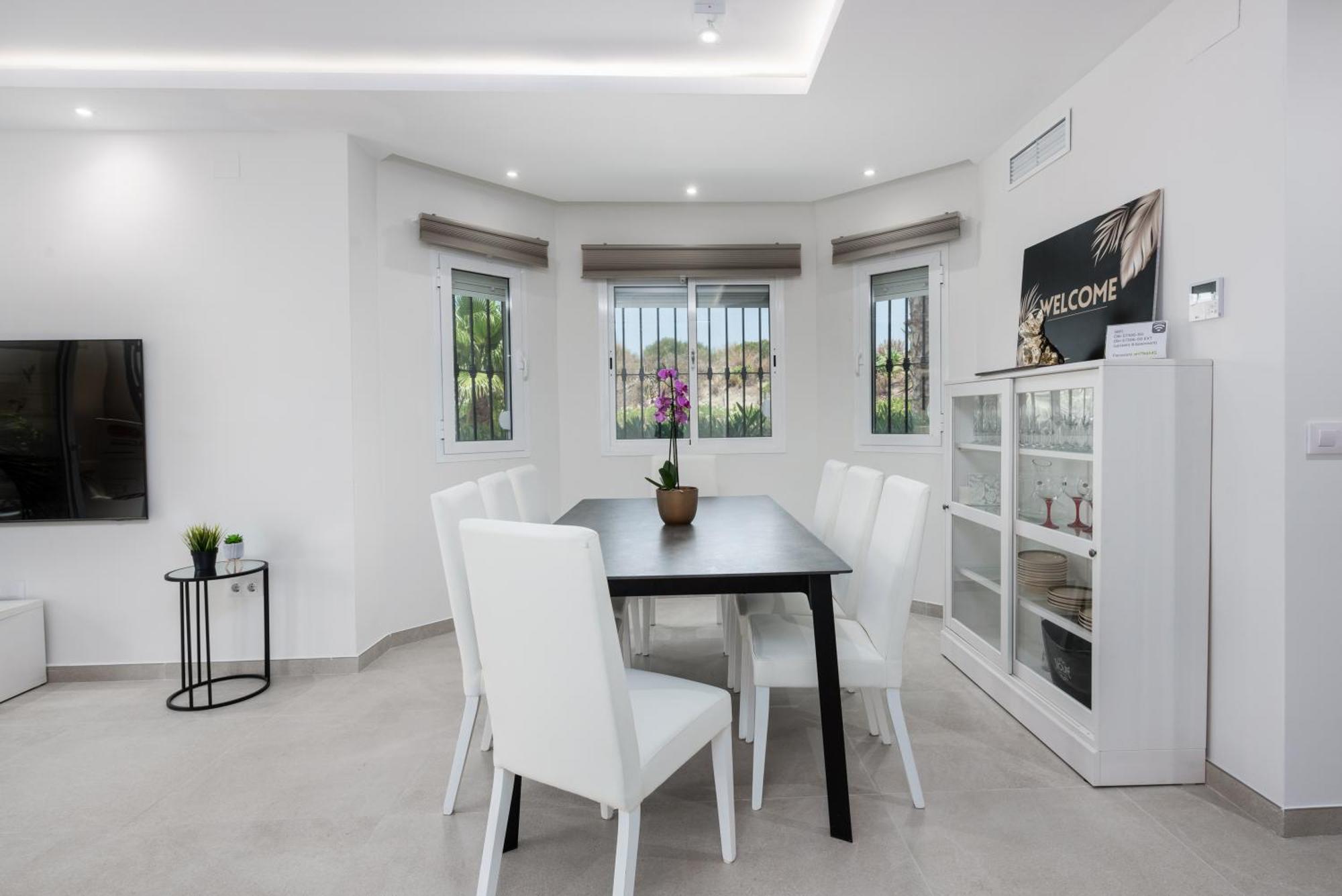 La Palmera Beach Holiday home *