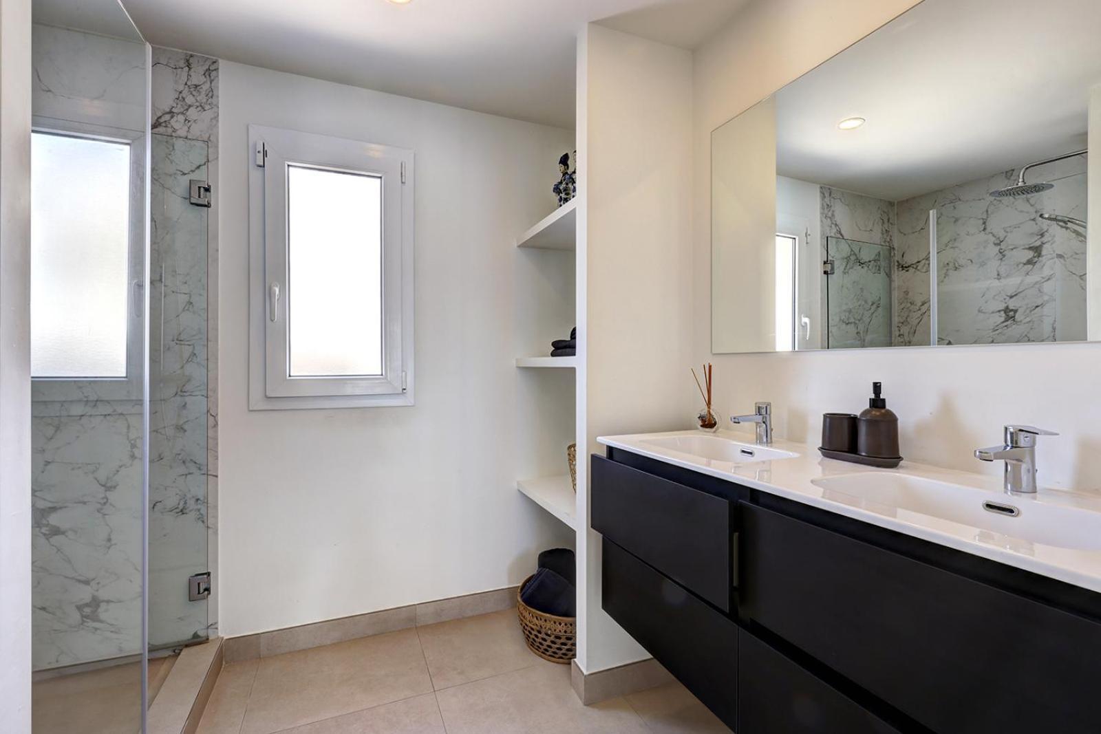 Apartment Cadiz - Gerenoveerd Met Groot Balkon & Zeezicht *