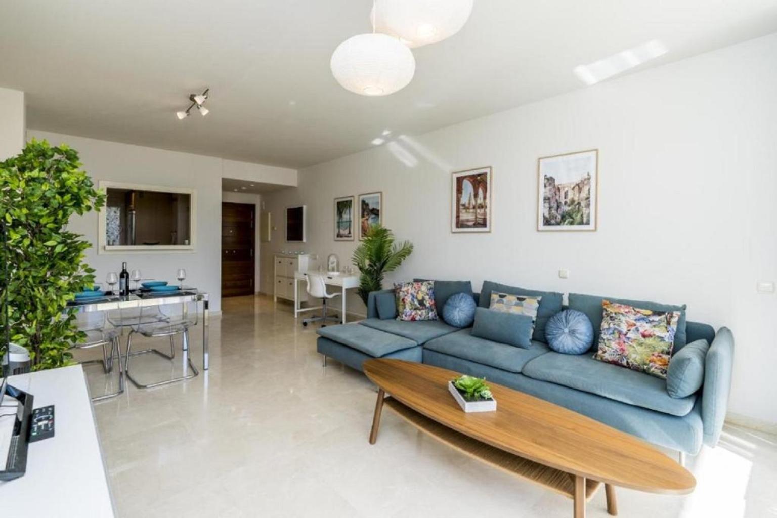 21 Alcazaba Lagoon Groundfloor Apt Tropical Garden Apartment Estepona