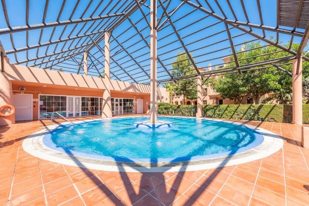 En Hacienda Del Sol A 300 Metros De Playa Apartment Estepona