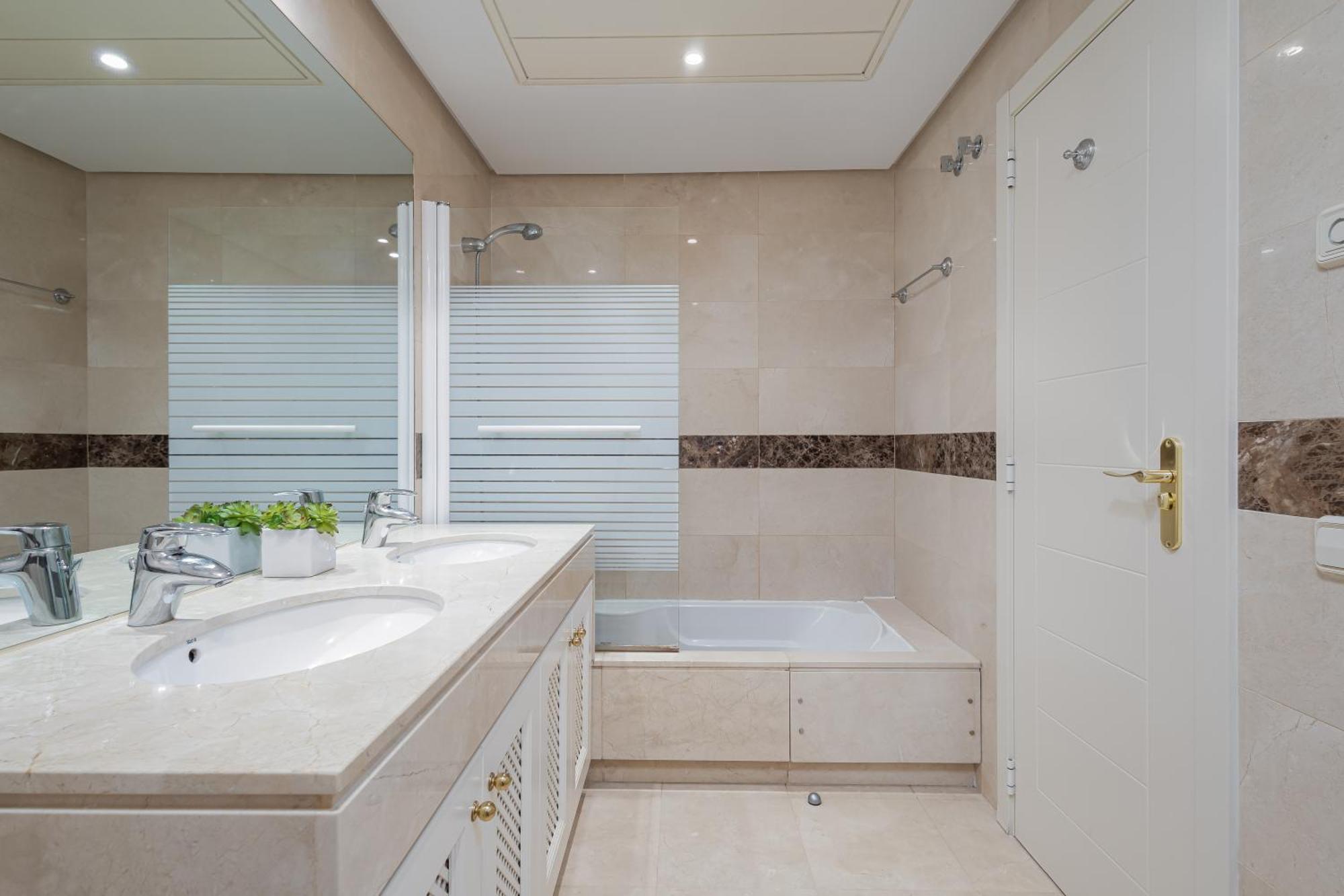 Apartment Lomas Del Marques Benahavis *