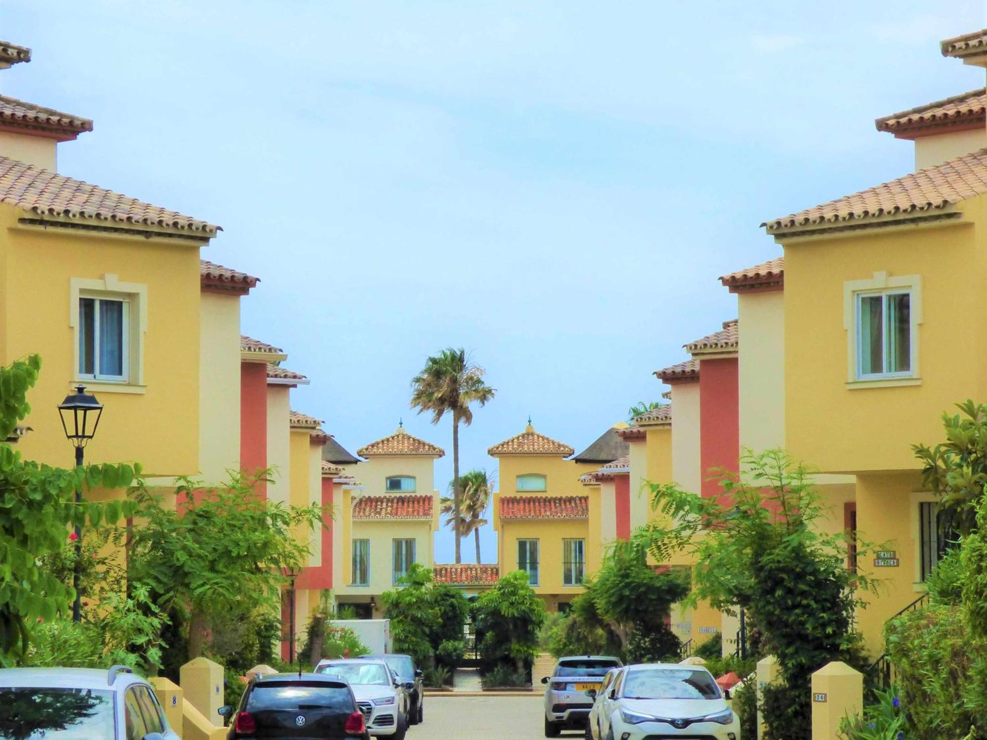 Selecta Family By The Sea Estepona