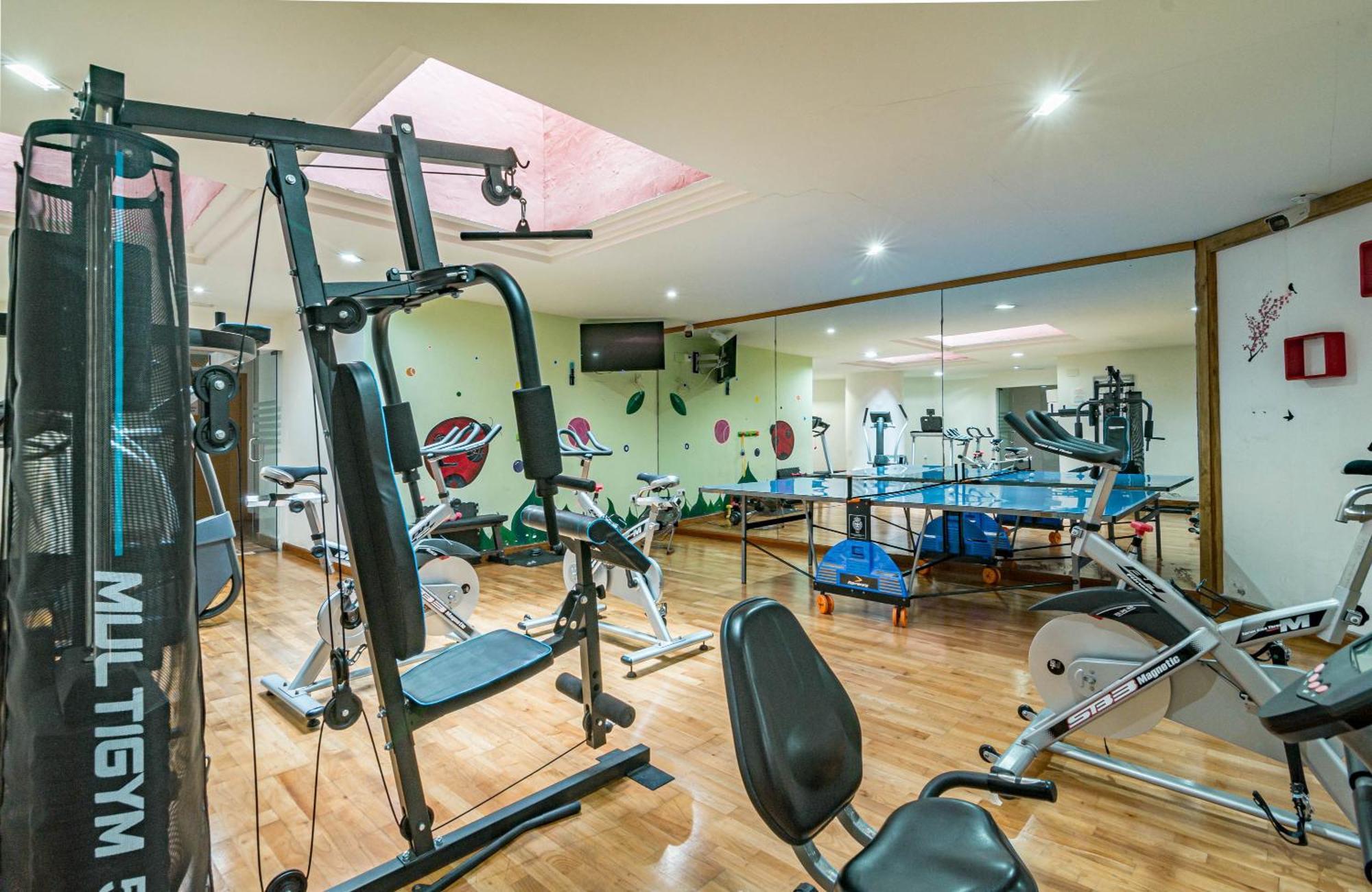 Appartement Luxury 3 Bed Duplex Penthouse, 3 Mins Walk To The Estepona