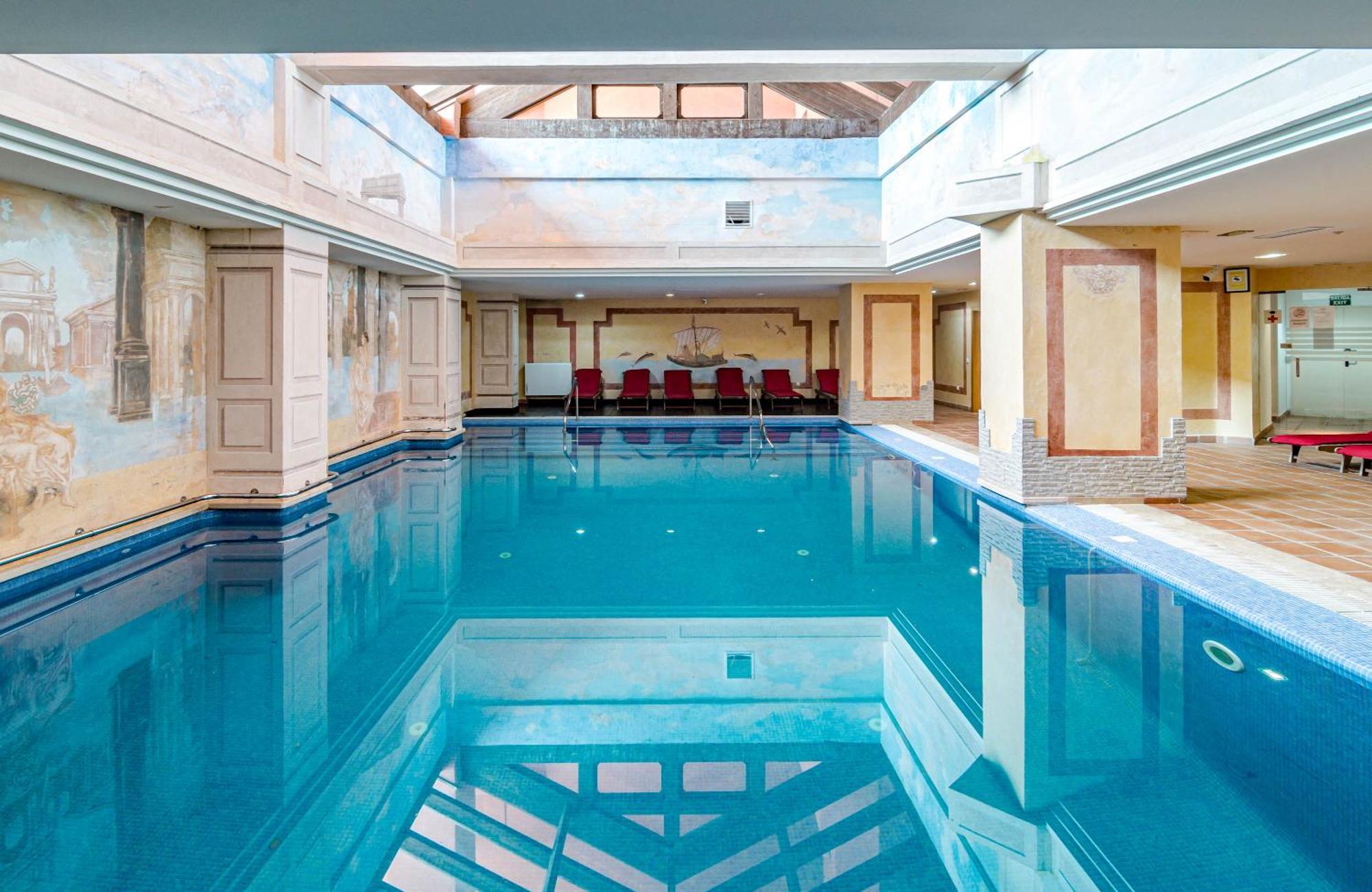 Luxury 3 Bed Duplex Penthouse, 3 Mins Walk To The Appartement *