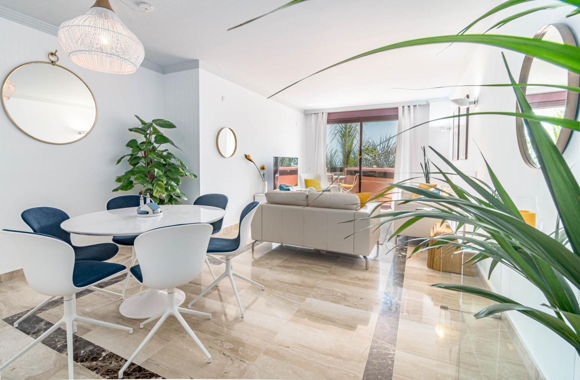 Appartement Luxury 3 Bed Duplex Penthouse, 3 Mins Walk To The *