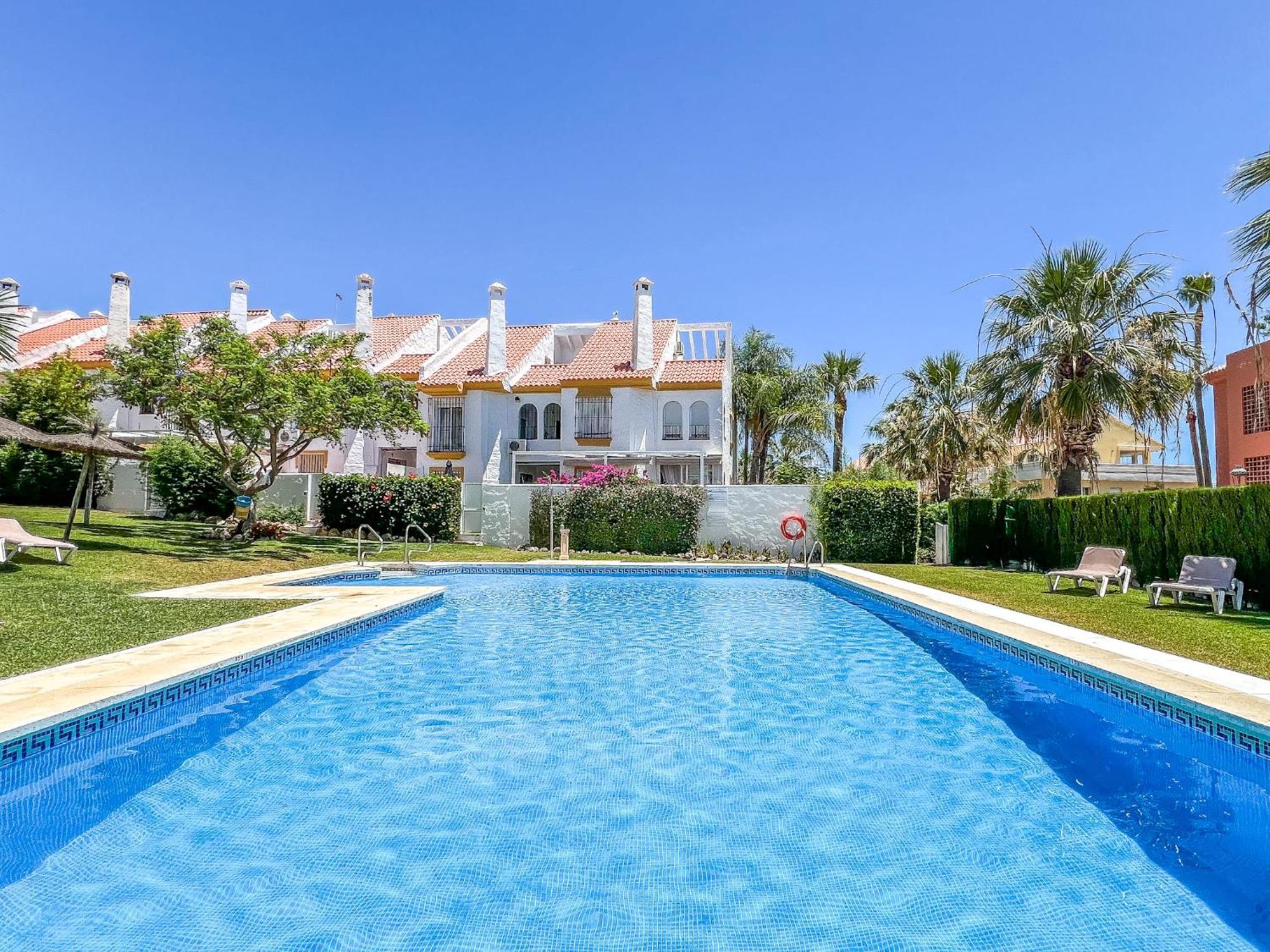 Hanami Casa Principe Felipe Vakantiehuis Estepona