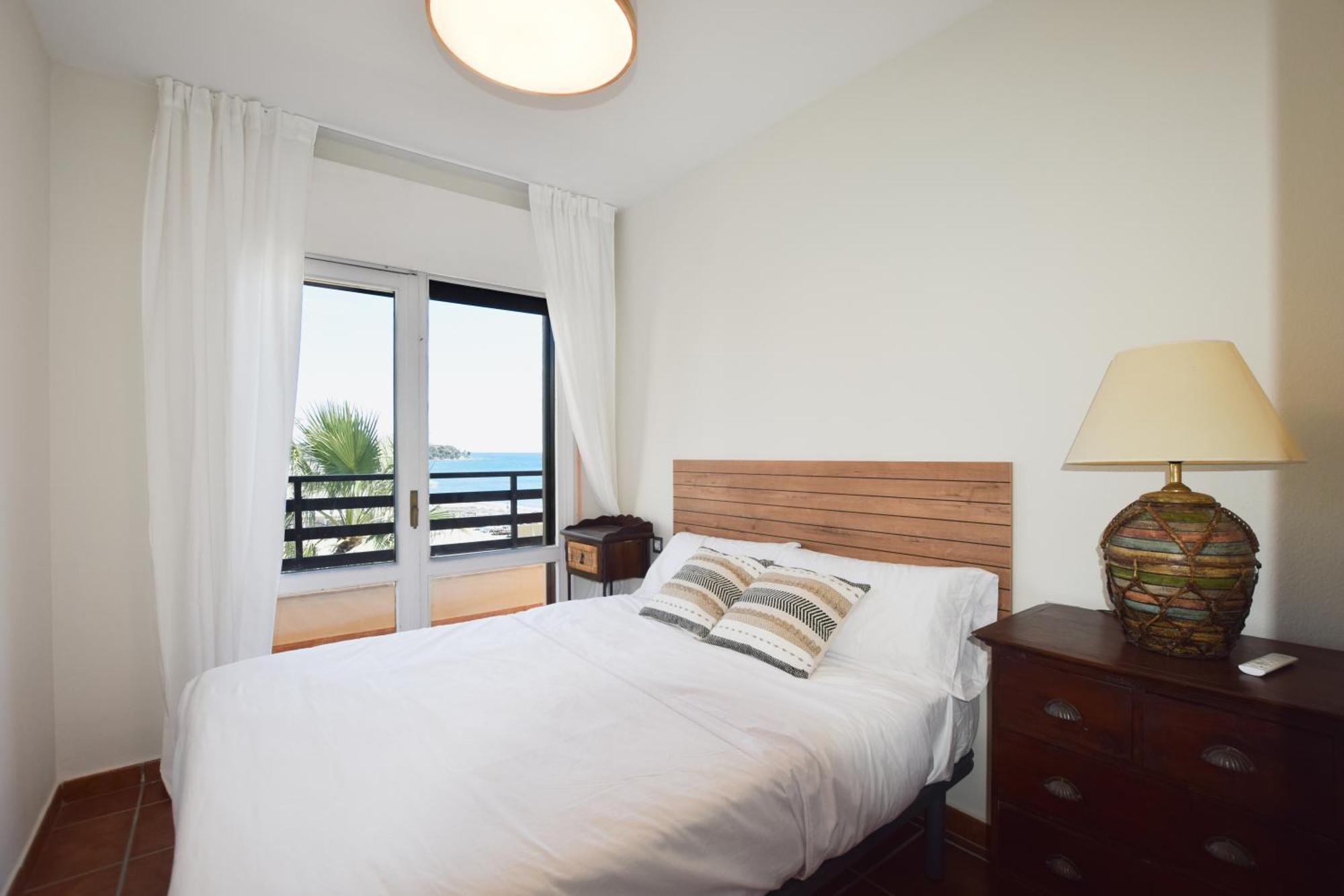 Apartamento Excelente Piso Sobre El Mar Con Garaje