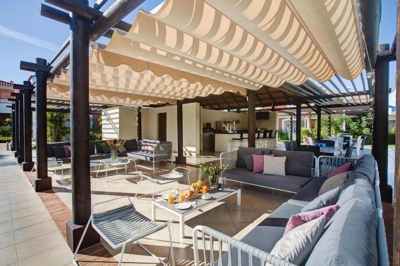 Cortijo Del Mar Penthouse * Estepona