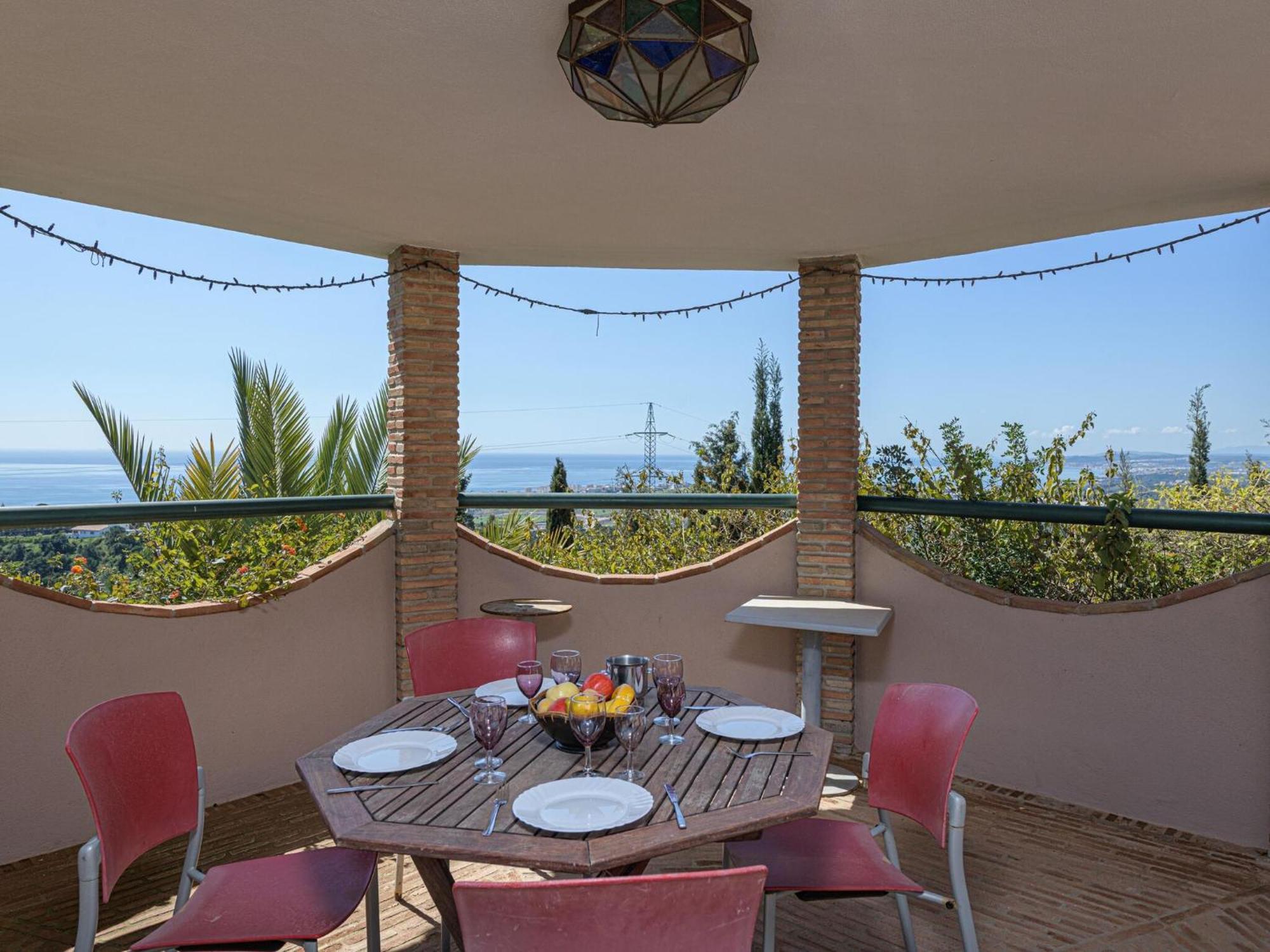 Villa Lina - With Private Pool In Estepona