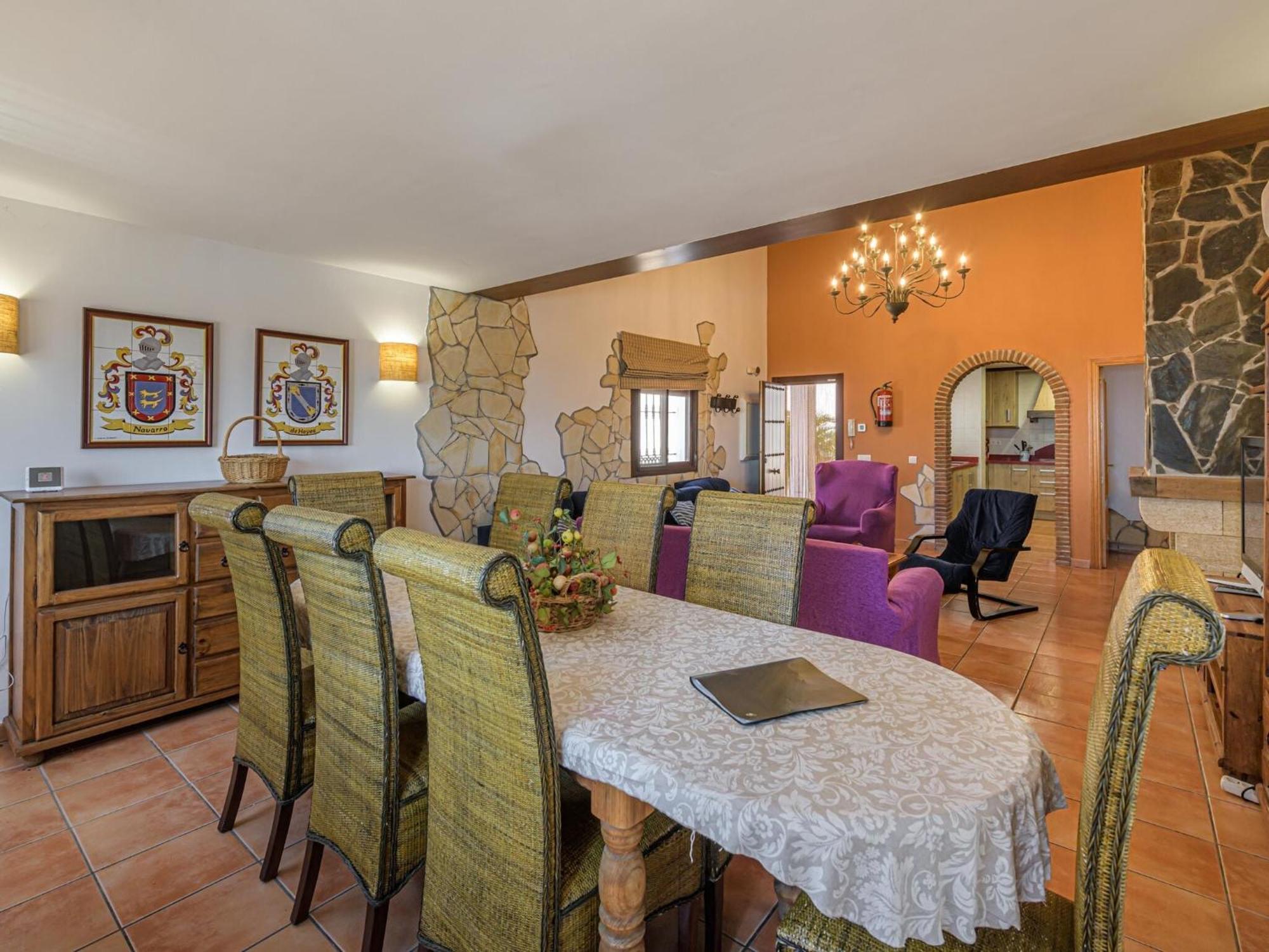 Lina - With Private Pool In Villa Estepona