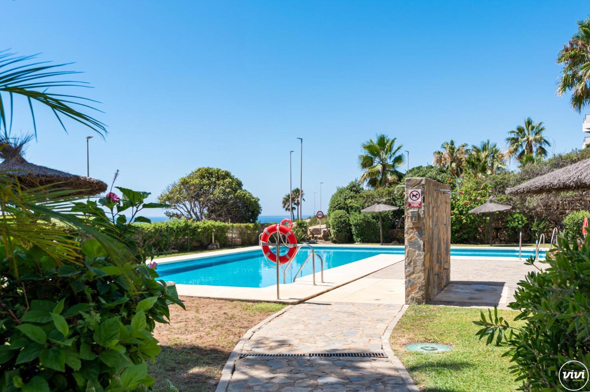 Apartment Vivi Homes - Casa Skye Pool, Terrace & Sea View
