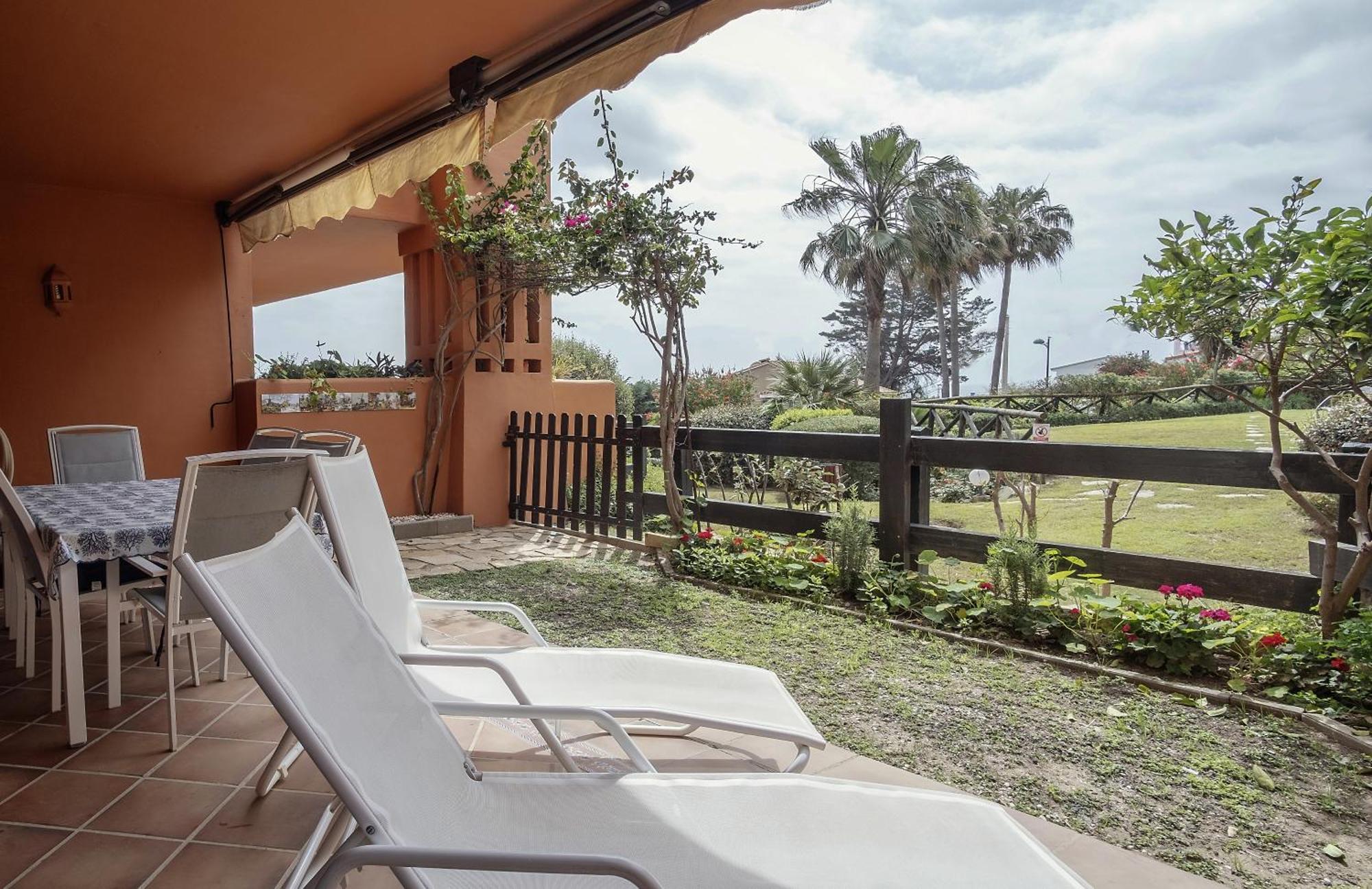 Bougainvillea Bay With Parking Apartment *