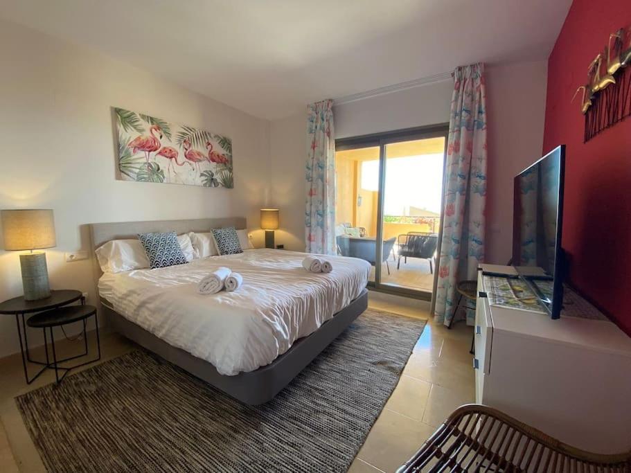 Sunset Paradise Apartment *