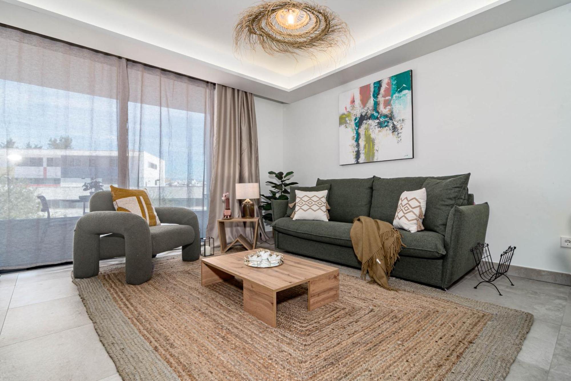 Inf31j - Stunning Next To Apartment