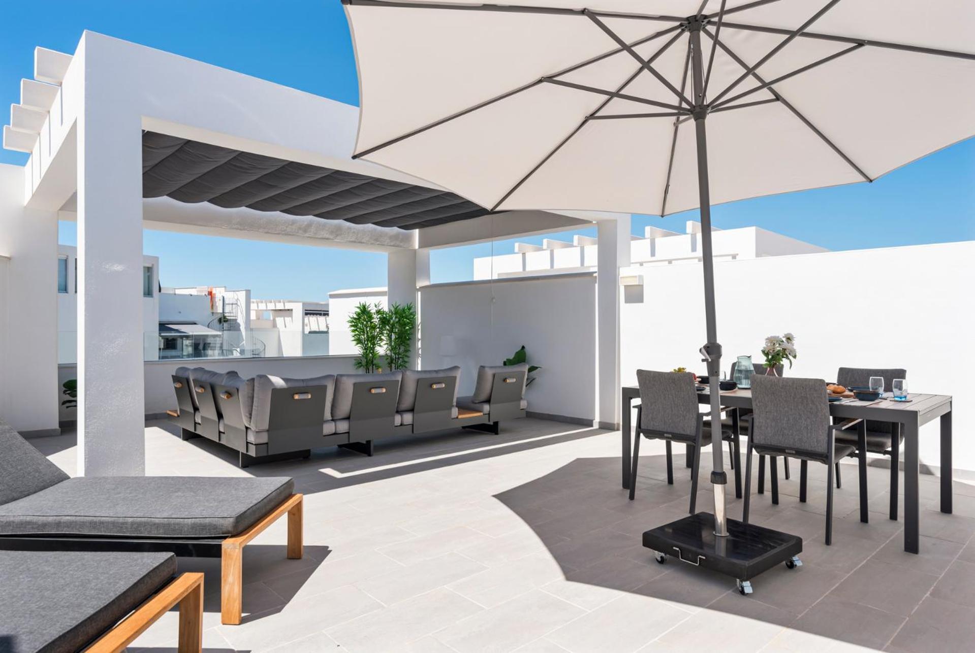 Casa Vecinos - Luxury Rooftop Penthouse Apartment