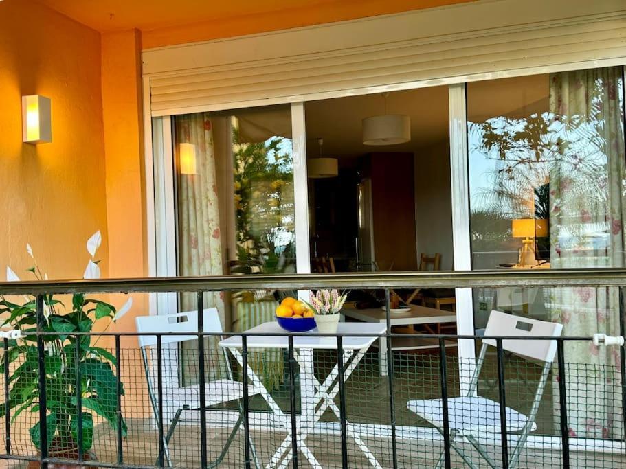 Charming Beachfront Apartment Estepona