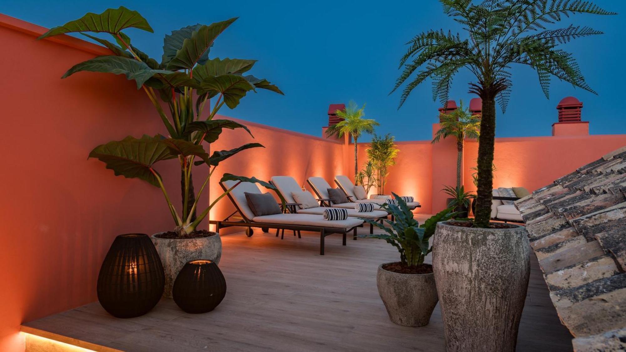 Vacation Marbella I The Signature Penthouse, Sea View, Sauna, Private Heated Jacuzzi, Cutting-edge Amenities Holiday home *