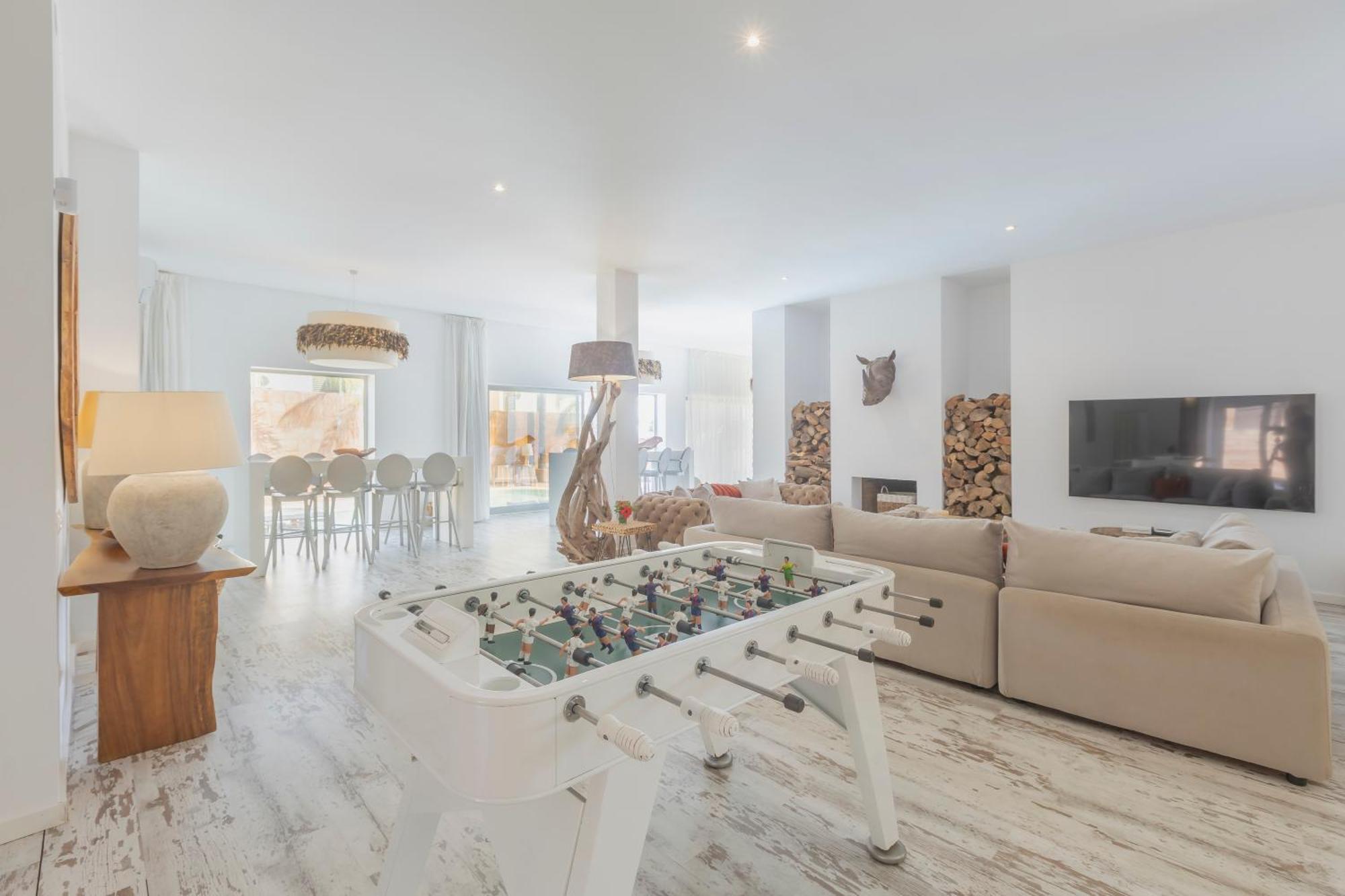 Luxury Kaya Villa *