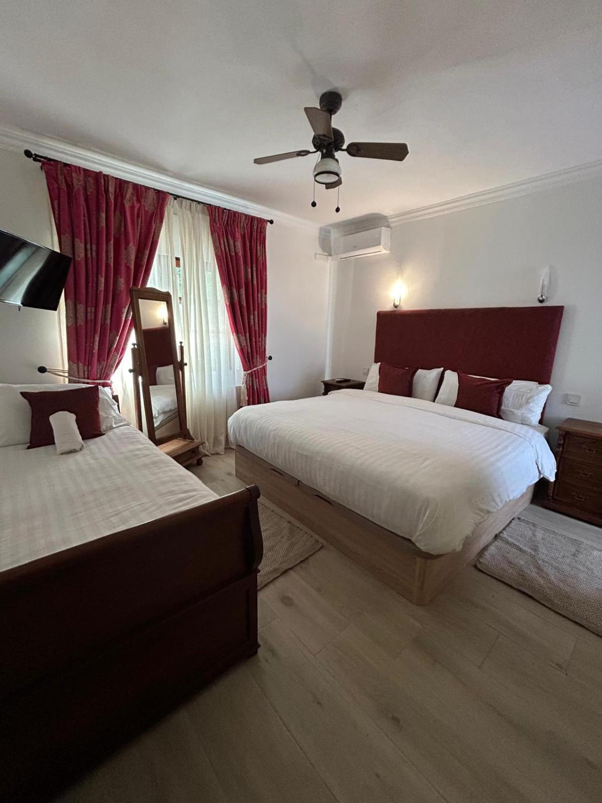 Casa Michael - El Paraiso, Marbella Pousada *