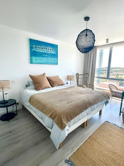 Apartment Stunning Three Bedroom Townhouse With Great Views! Estepona