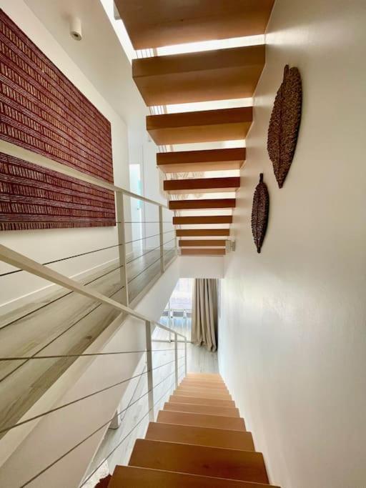 Stunning Three Bedroom Townhouse With Great Views! Apartment *