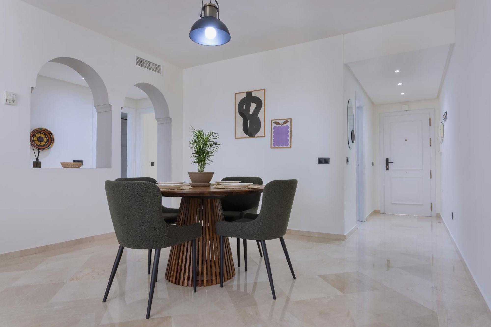 Apartment 2 Bedroom 2 Bathroom Penthouse