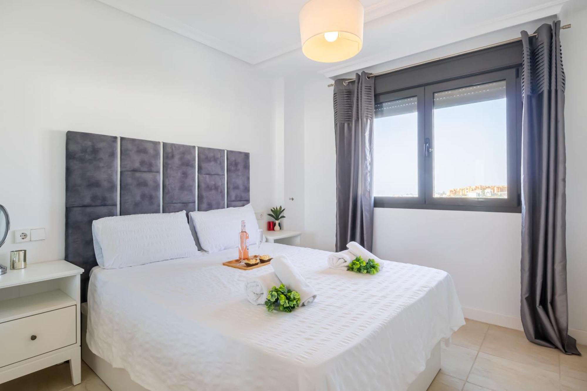 Apartment Sunset Luxury Penthouse - Happy