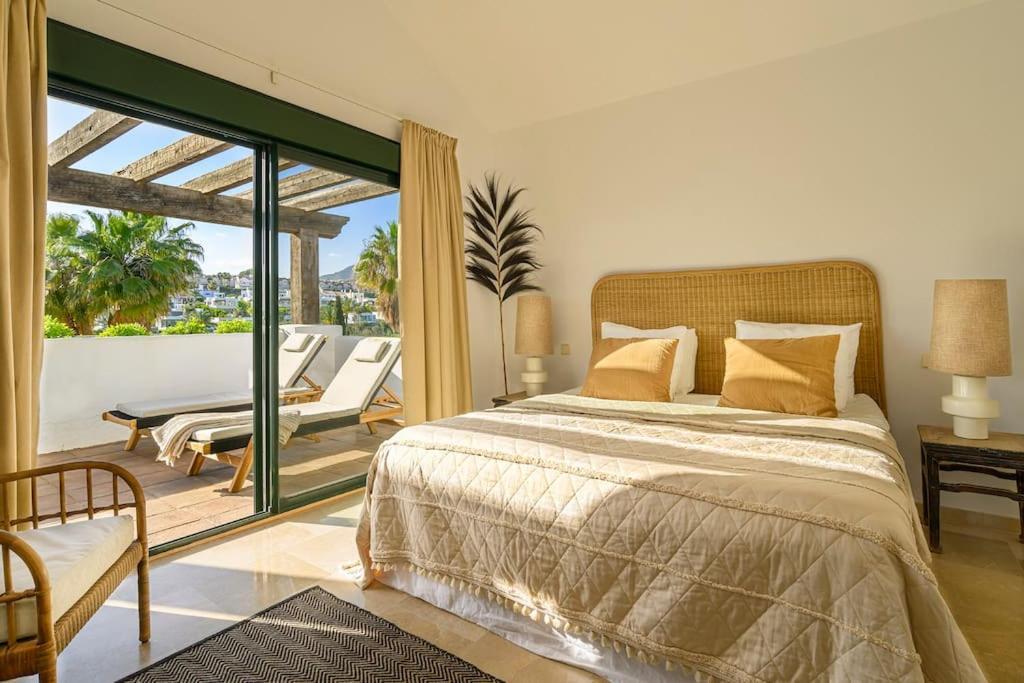 Villa Jasmines The Perfect For Relaxation And Chilling Estepona