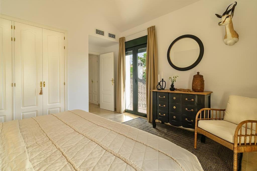 Villa Jasmines The Perfect For Relaxation And Chilling Estepona