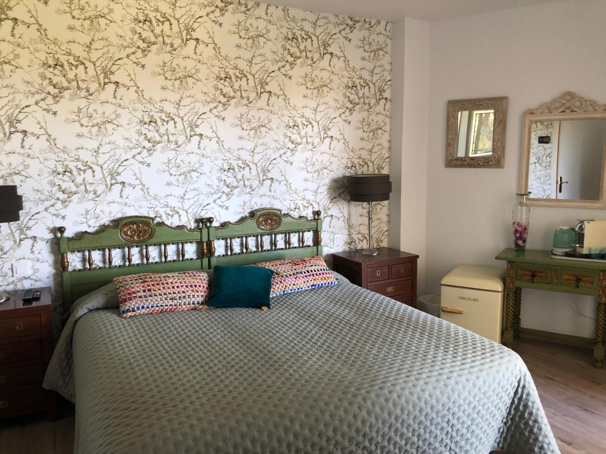 Deluxe Con Bano Privado En Atalaya Apartagolf, * Estepona