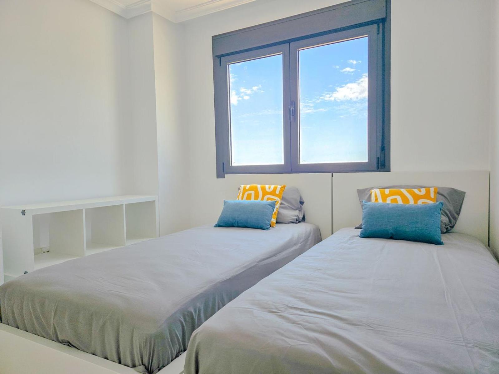 W Esteponie Z Niesamowitymi Widokami Na Gibraltar I Gore La Concha Apartment Estepona