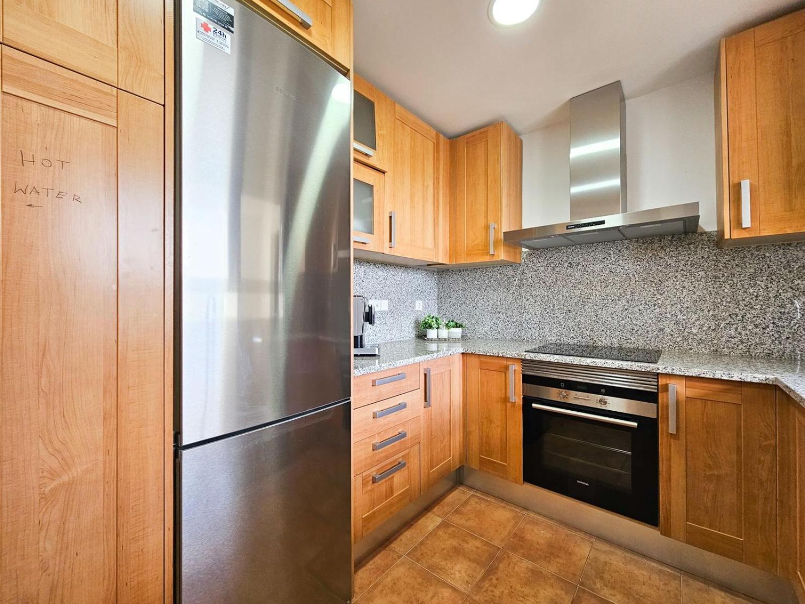 W Esteponie Z Niesamowitymi Widokami Na Gibraltar I Gore La Concha Apartment Estepona