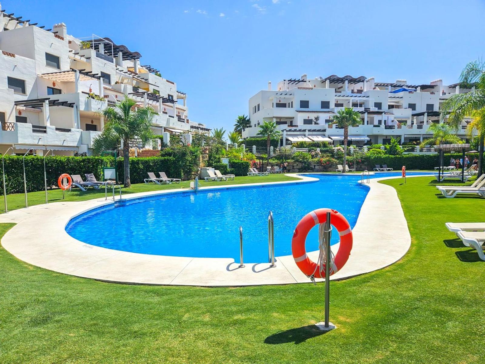 W Esteponie Z Niesamowitymi Widokami Na Gibraltar I Gore La Concha Apartment
