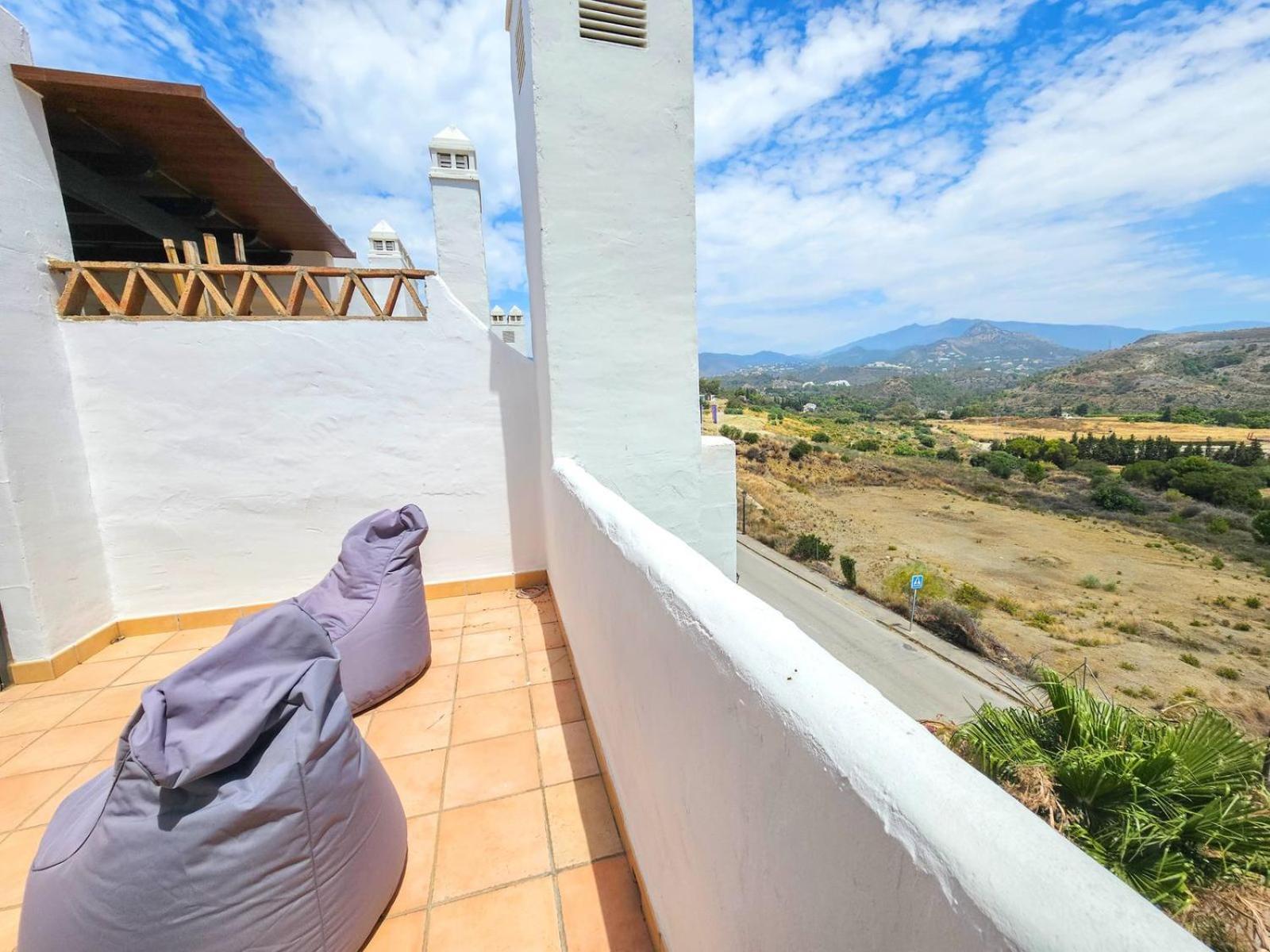 Apartment W Esteponie Z Niesamowitymi Widokami Na Gibraltar I Gore La Concha Estepona