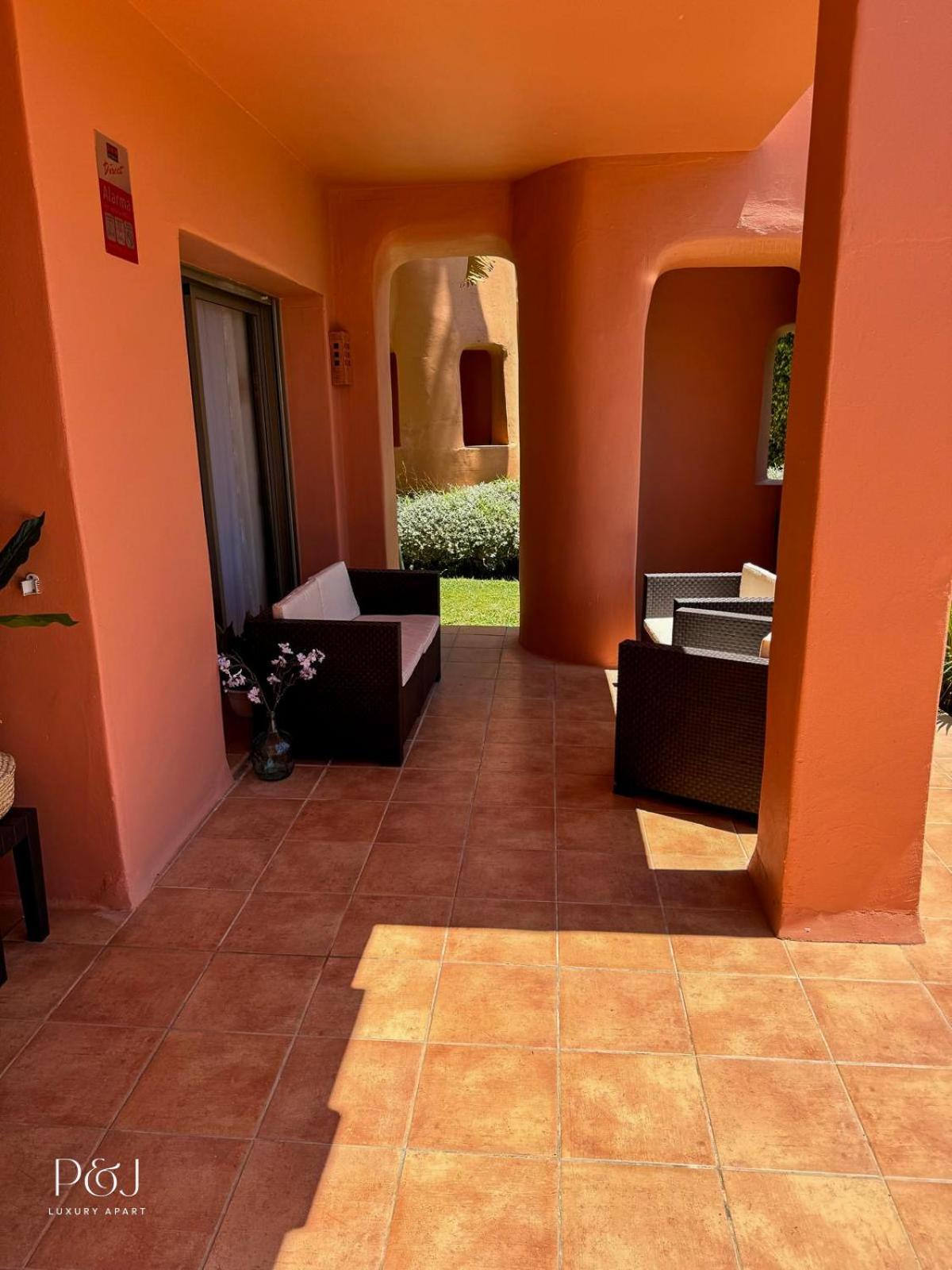 Pj Luxury Sotoserena