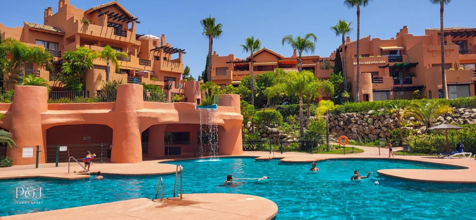 Pj Luxury Sotoserena