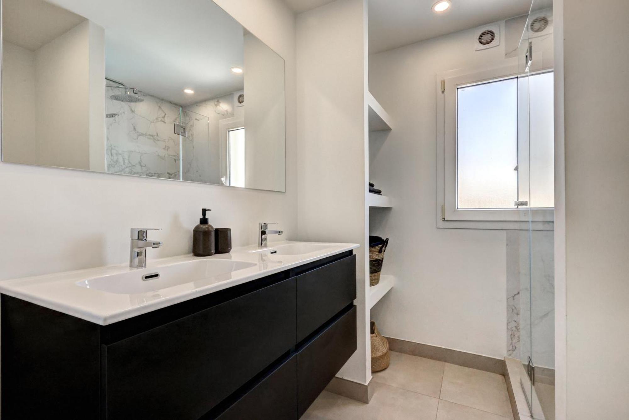 Penthouse Belisimo - Gerenoveerd Met Balkon & Zeezicht Estepona