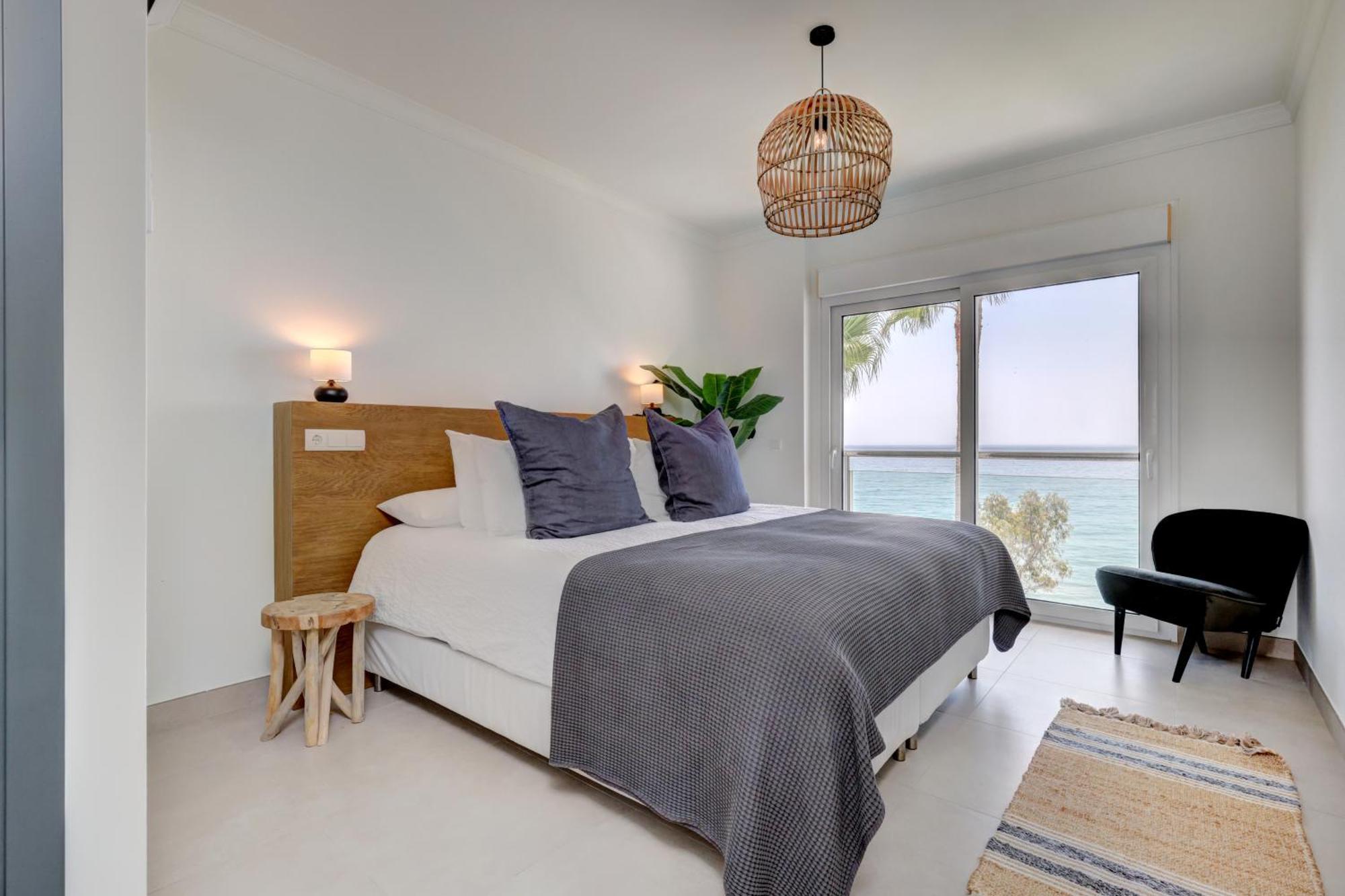 Penthouse Belisimo - Gerenoveerd Met Balkon & Zeezicht *