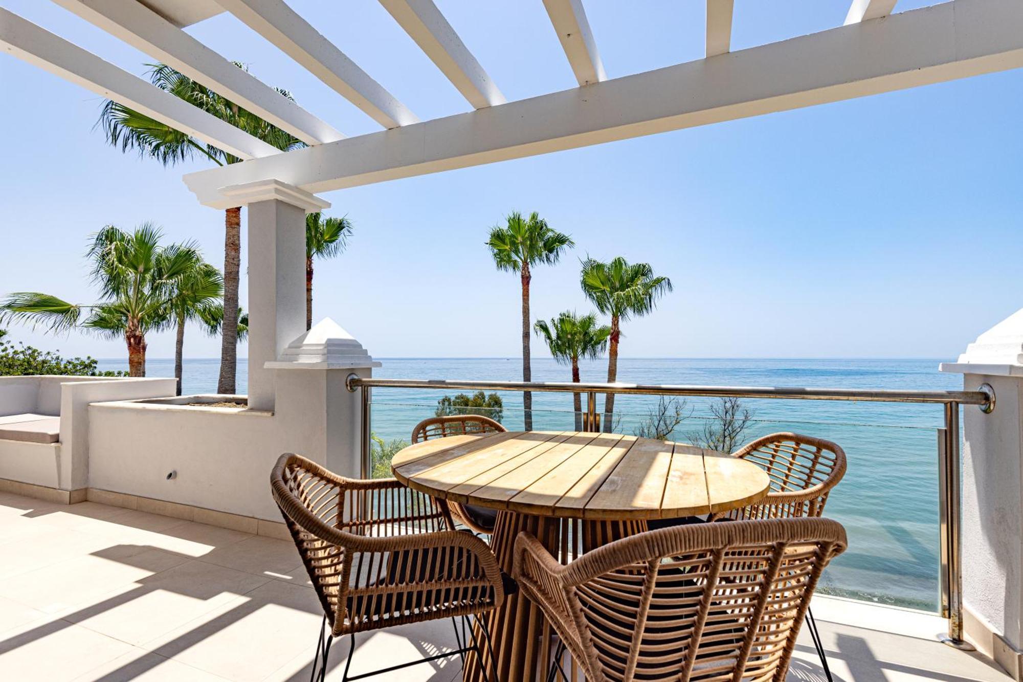 Appartement Penthouse Belisimo - Gerenoveerd Met Balkon & Zeezicht Estepona