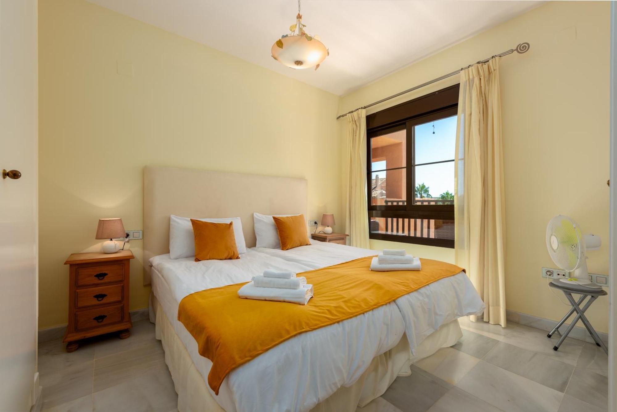 Flamenco Rose Apartment *
